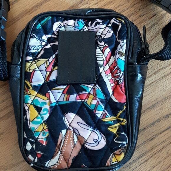 Quilted silk and leather fanny pack - Picture 3 of 6